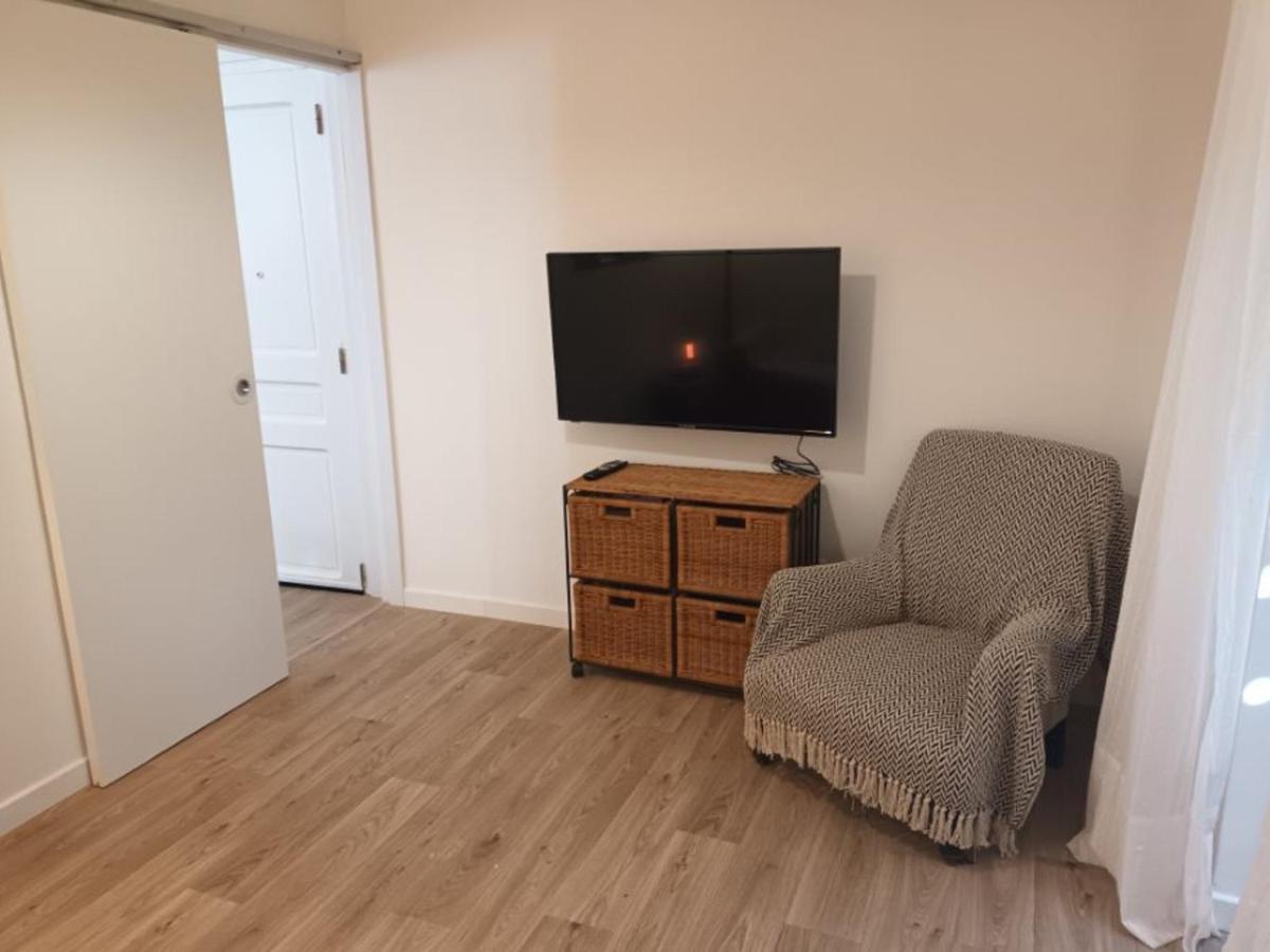 Appartement T2 Renove, Centre-Ville Hendaye, Proche Baie, Sans Ascenseur, Balcon, Calme, Wifi Non Inclus - Fr-1-239-850 Exterior foto